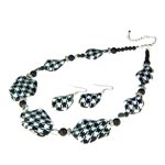 Houndstooth Pattern